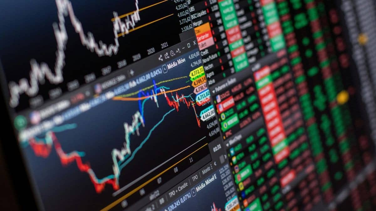 Market Alert: Nifty 50 Faces 24,340 Resistance as Strait of Hormuz Blockade Fuels Crude Spike