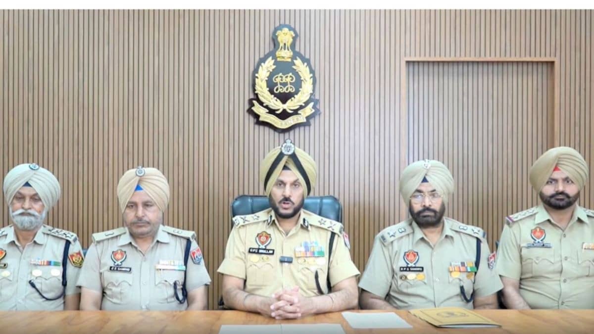 Punjab: Amritsar Police Bust Drug Racket, 2 Held With 4.13 Kg Heroin