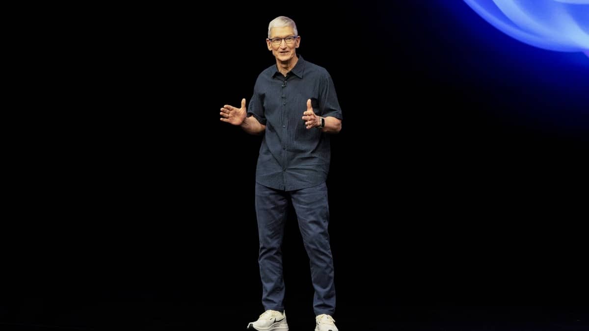 15 Years, $4 Trillion, and a Hidden Fortune: The Financial Blueprint of Tim Cook’s Apple Exit
