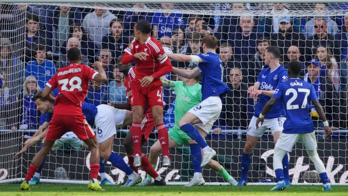 Premier League: Liverpool Score Late To Beat Everton In Merseyside Derby, Aston Villa And Nottingham Forest Grab Vital Wins