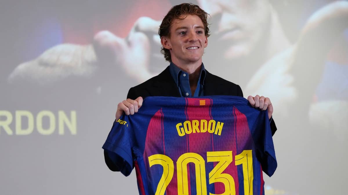 Anthony Gordon Impresses With His Spanish In ‘Dream’ Move To FC Barcelona From Newcastle United