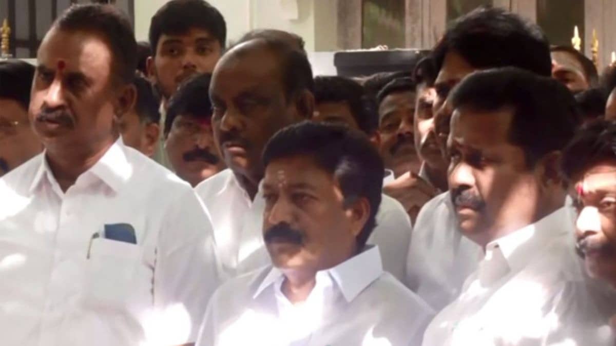 ‘DMK Evil Force In Tamil Nadu’: Shanmugam Denies ‘Split’ In AIADMK, Calls For A ‘New Alliance’