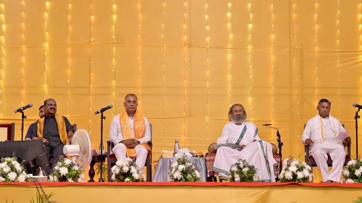 ‘He Lives His Values’: Leaders Honour Gurudev Sri Sri Ravi Shankar As The Art Of Living Marks 45 Years Of Peace And Service