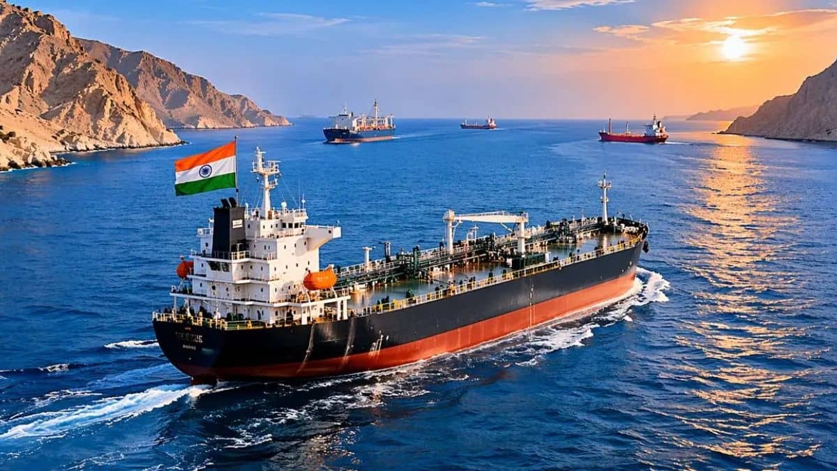 Strait of Hormuz Remains Shut, But Indian Vessels Continue Transit Amid Tight Monitoring | Here’s Why