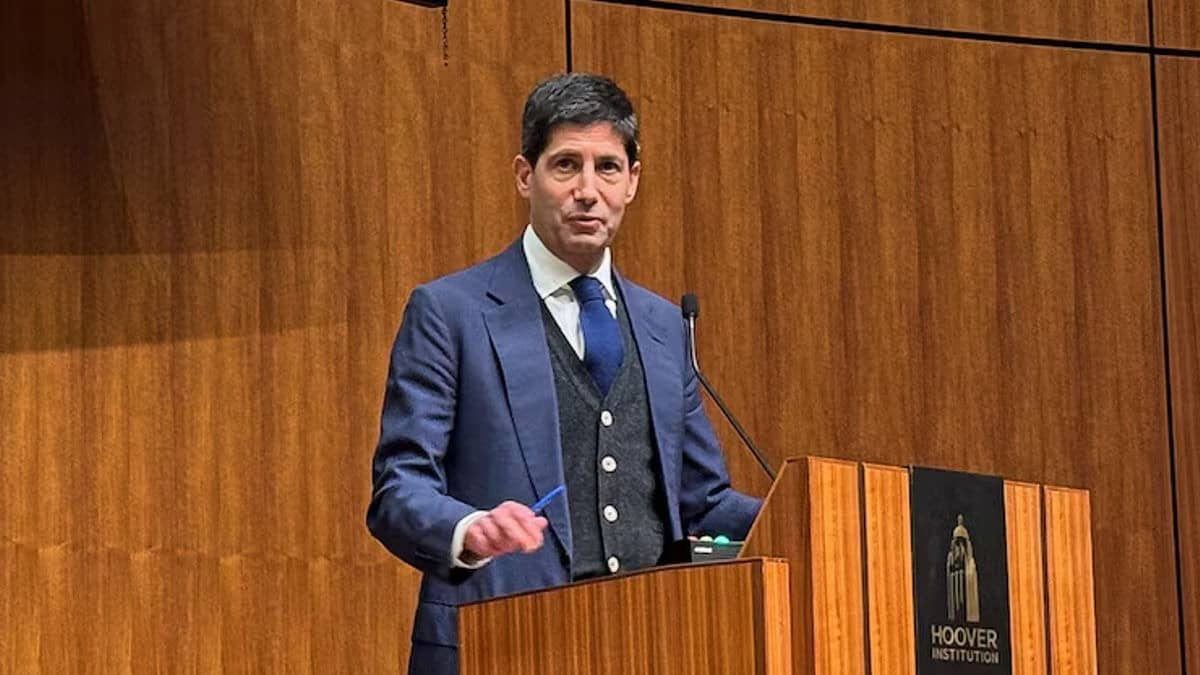 US Senate Confirms Kevin Warsh as Fed Chief: Markets Brace for Policy Shifts and End of Rate Cuts