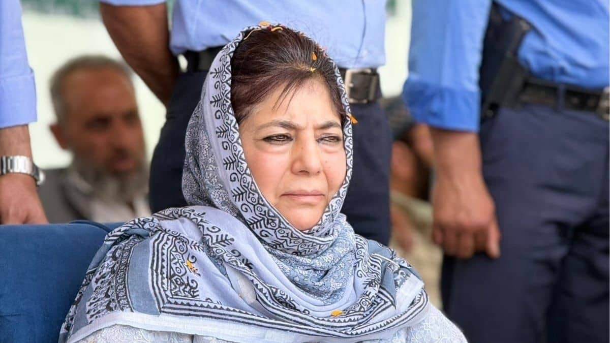 Mufti Condemns ‘Bulldozer Justice’, Says Innocent Families Are Being Punished for Crimes of Individuals in Drug Trafficking Cases