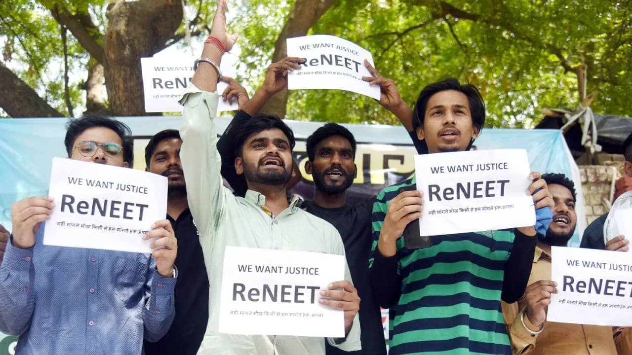 NEET 2026 Paper Leak: Rajasthan SOG Probe Reveals Questions Reached Sikar Students 2 Days Before Exam