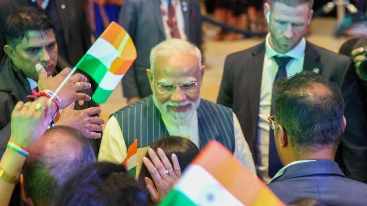 Unlimited Aspiration & Limitless Efforts: PM Modi Maps Out 4 Aspirations of India as He Interacts With the Diaspora in Netherlands