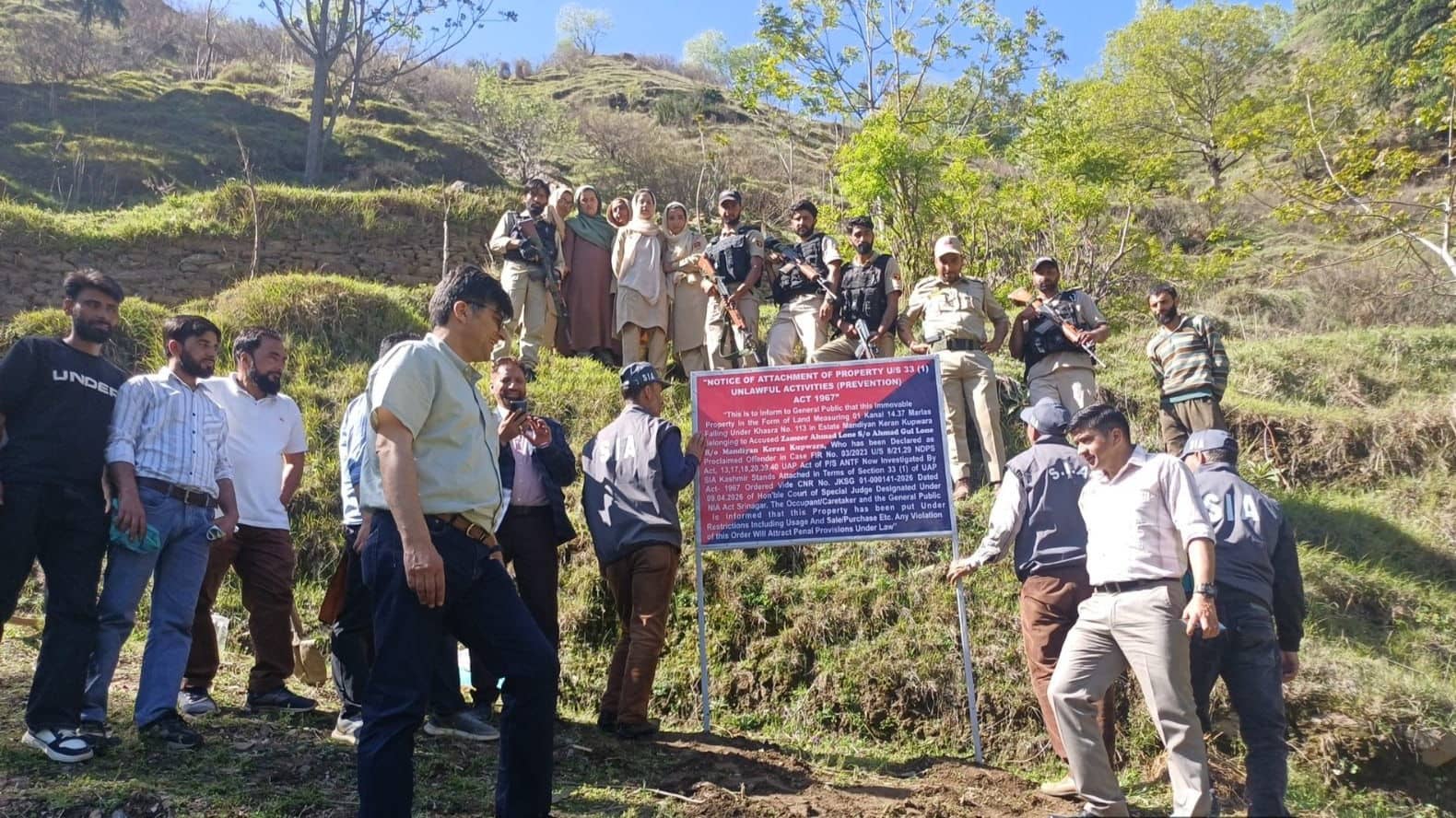 SIA Kashmir Executes Property Attachment of PoJK-Based LeT Operative to Choke Financial Lifelines of Narco-Terror Networks