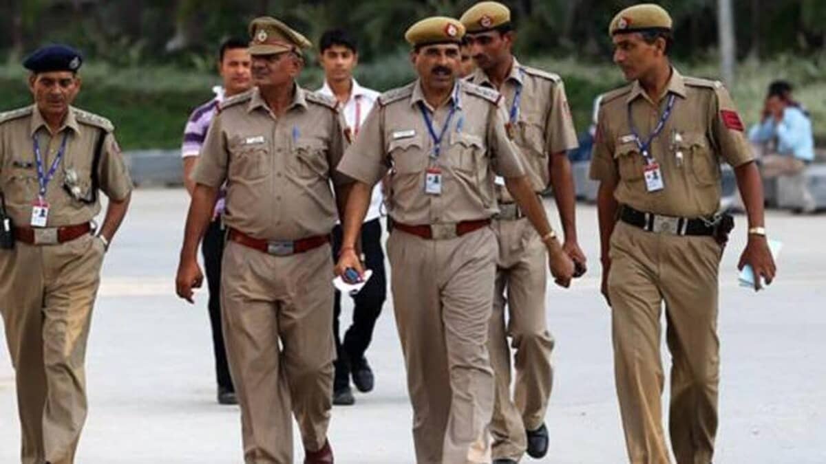 FIR Filed Against Pratapgarh MLC Akshay Pratap Singh And 3 Others In Lucknow