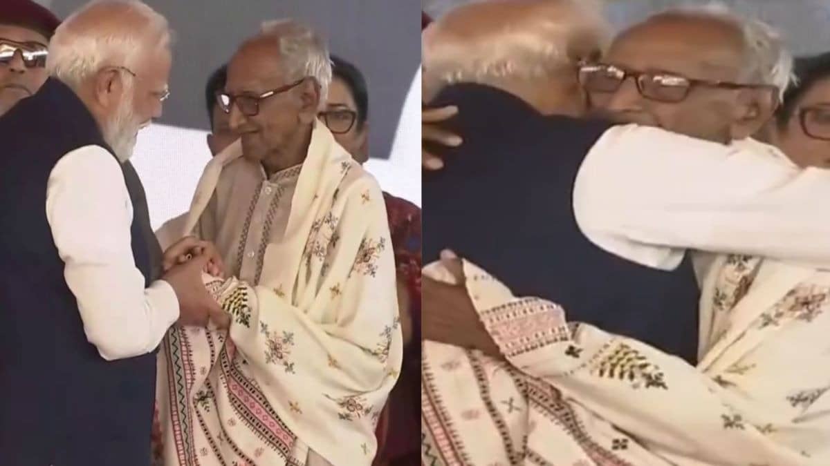 Who Is Makhanlal Sarkar? PM Modi Hugs, Touches 97-Year-Old BJP Karyakarta’s Feet In Emotional Brigade Moment As CM Suvendu Takes Oath