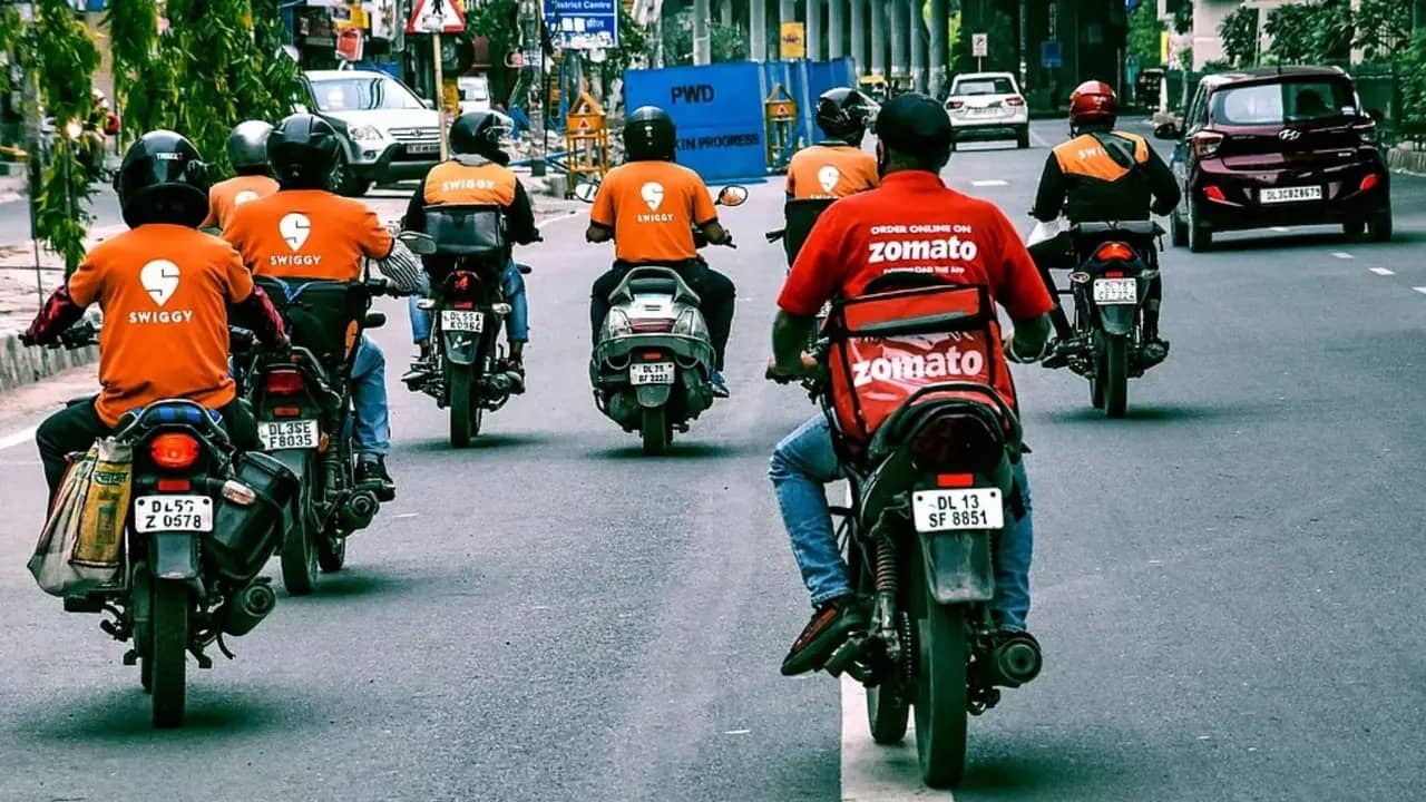 ILO Pushes For Gig Workers Pay Hikes: Will Swiggy, Ola, And Uber Comply?