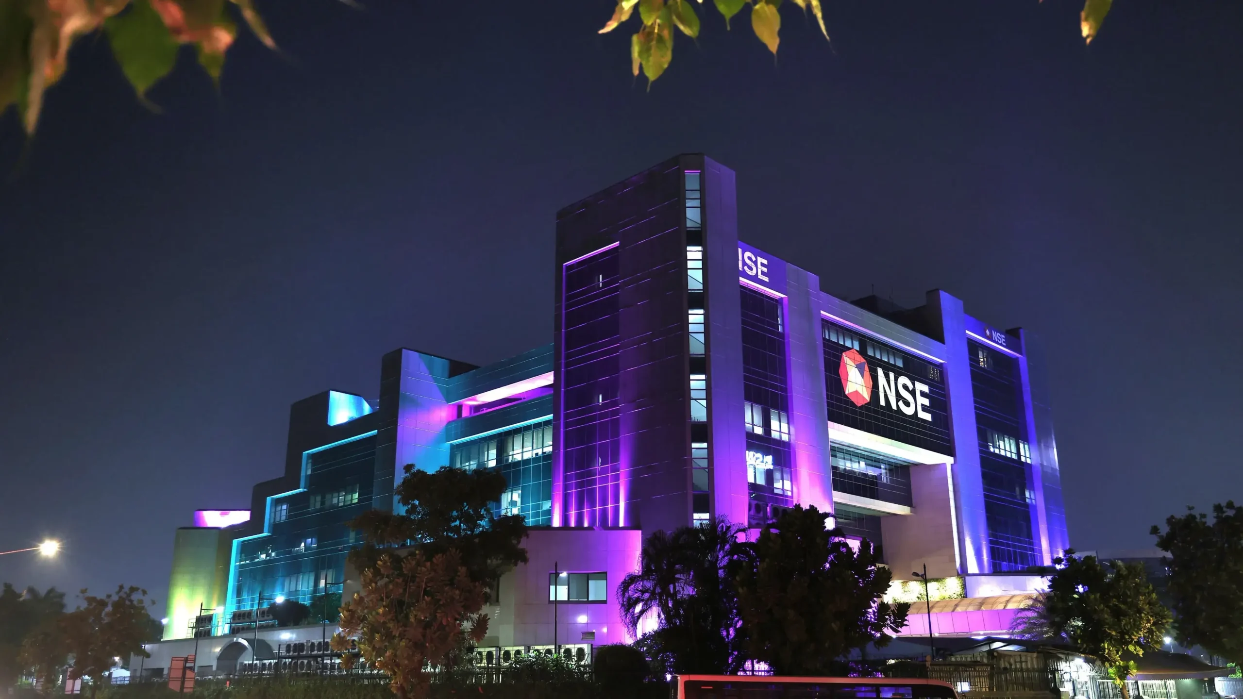 NSE IPO: SBI, Bank Of Baroda Among Top Sellers; Check Who Else Is Divesting
