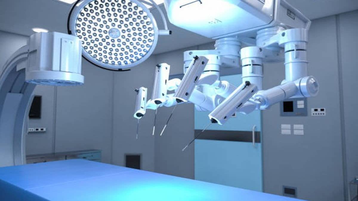 Delhi Doctors Perform Robotic Kidney Removal On 19-Month-Old Girl From Mauritius