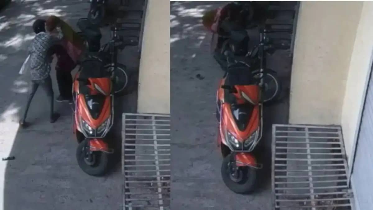 CCTV Captures Ujjain Horror: 19-Year-Old Student Brutally Stabbed 14 Times In 16 Seconds By Jilted Lover; Arrested