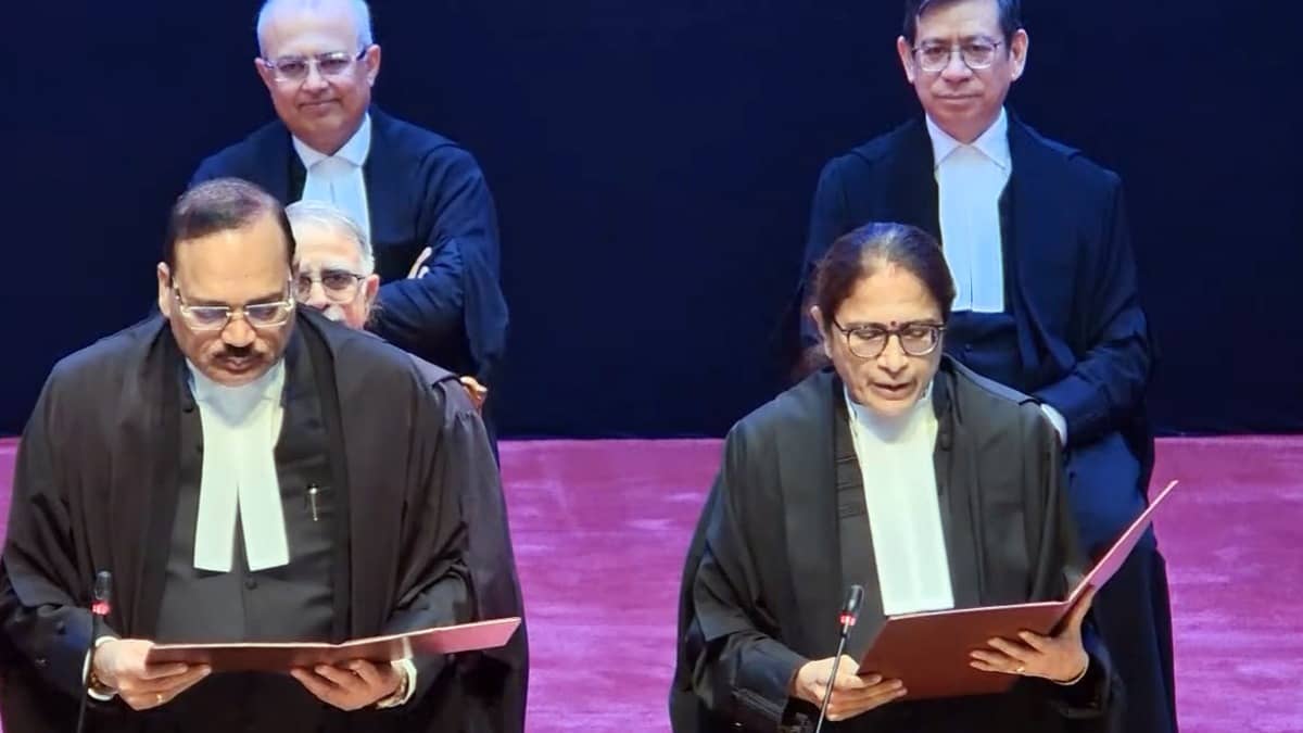 Supreme Court Strength Reaches 37 as CJI Surya Kant Administers Oath to 5 New Judges