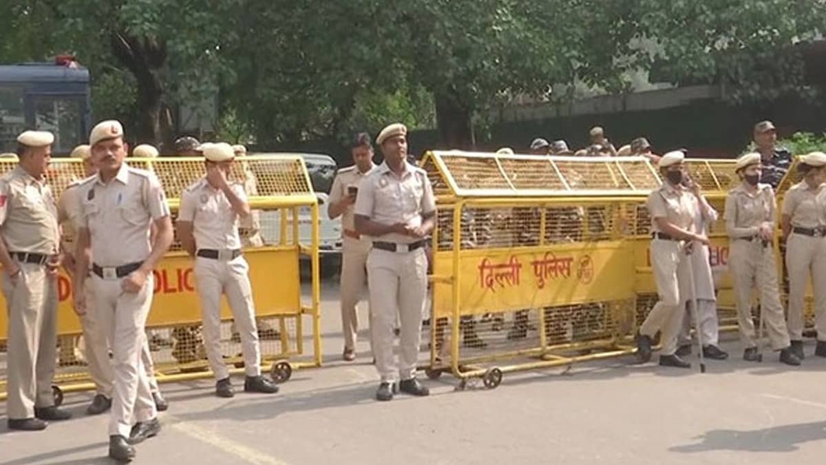 Delhi Police Launches Weekly ‘Thana Divas-Jan Sunwai’ at All Stations for Better Public Grievance Redressal