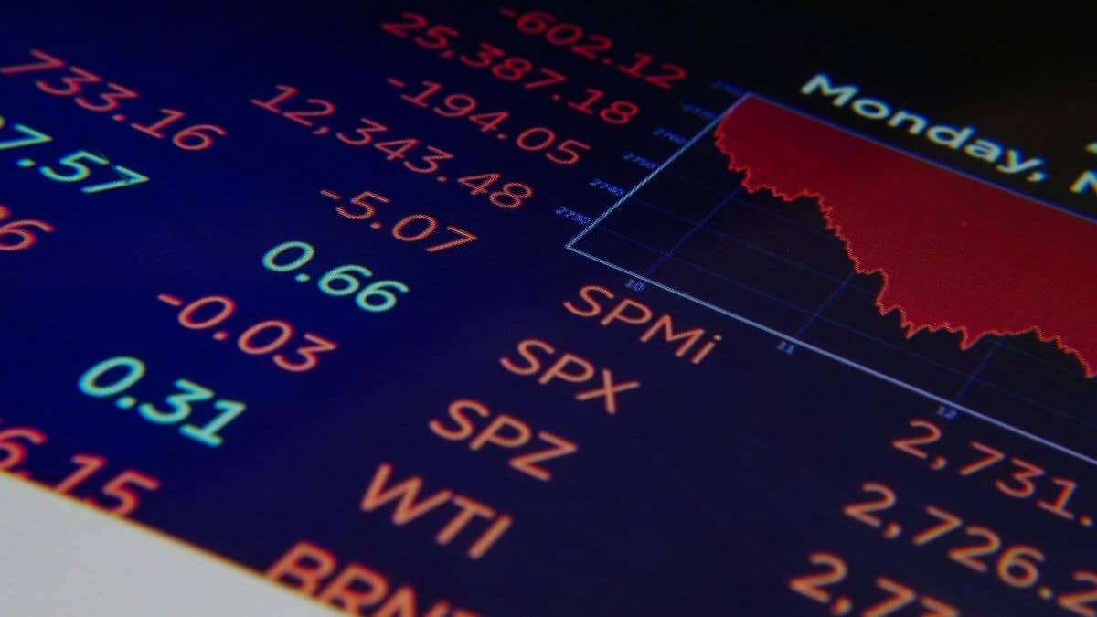MNCs Repatriate Billions via India’s IPO Boom as Offer for Sale Route Triggers Rupee Strains