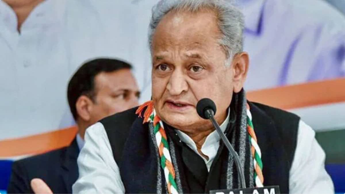 ‘Indira Gandhi Would Have Banned Party Like BJP’: Congress’ Ashok Gehlot Accuses BJP of Weakening Country