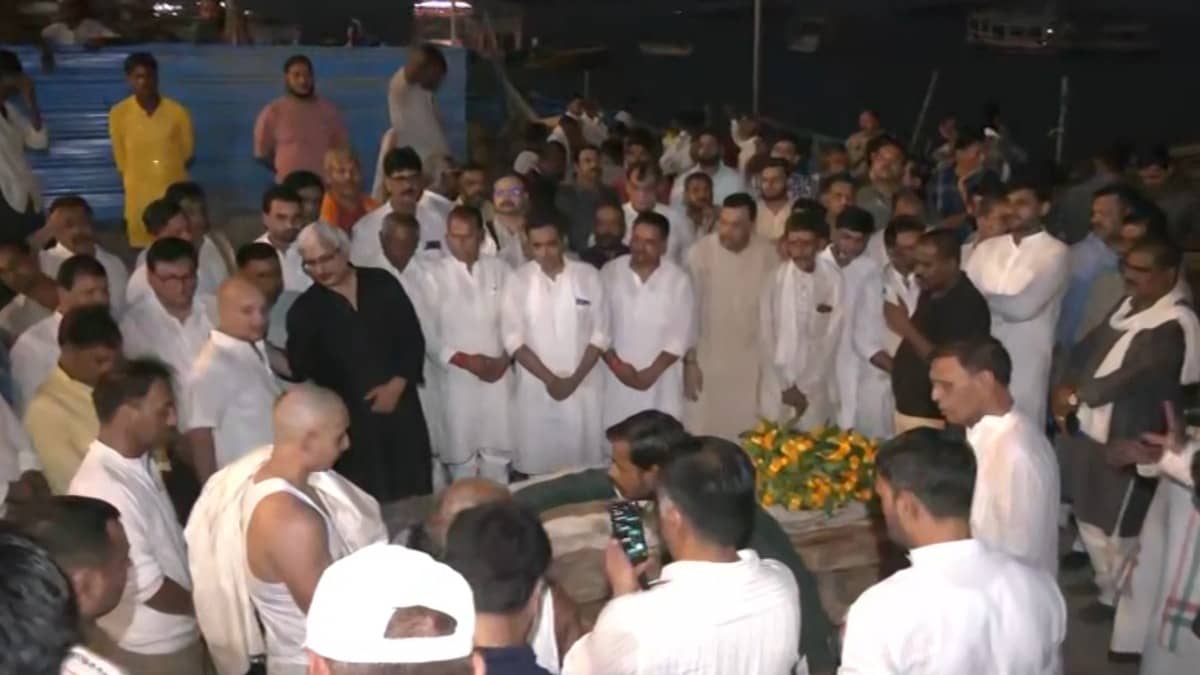 Shooting Legend Jaspal Rana’s Last Rites Performed At Manikarnika Ghat In Varanasi