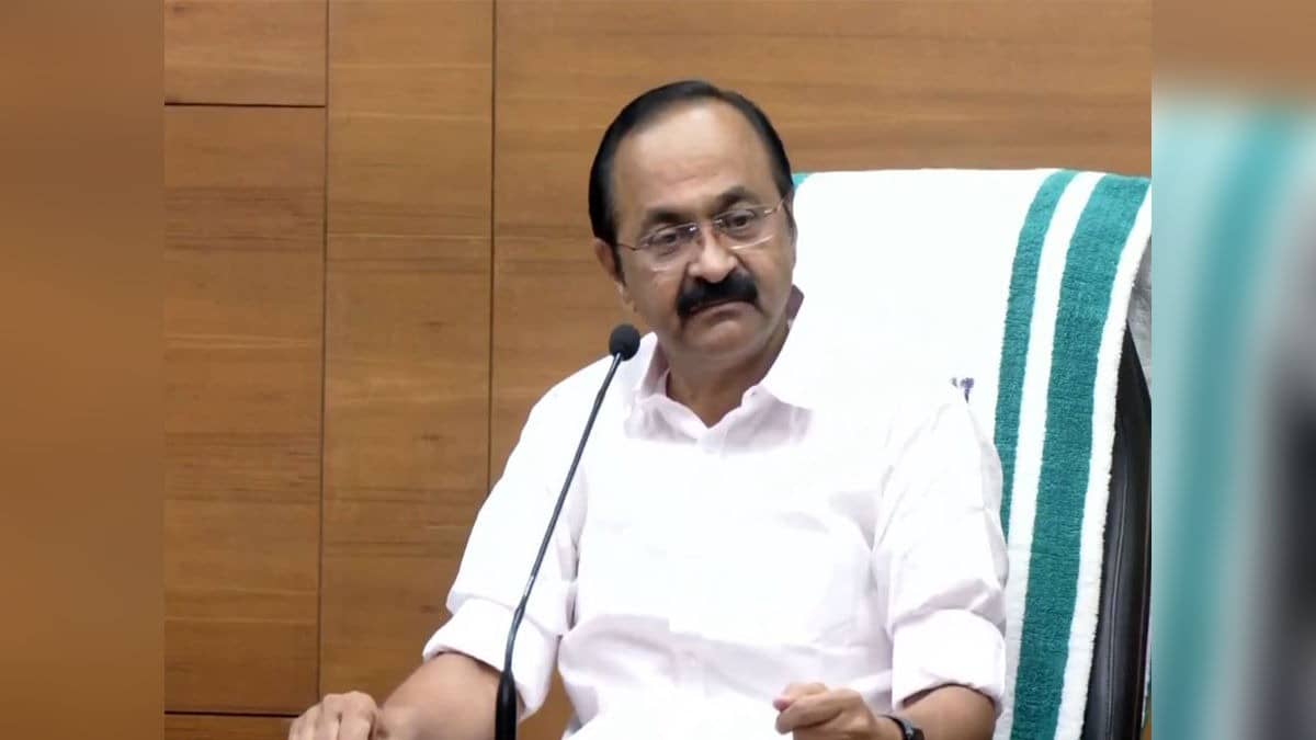 Kerala CM Urges Jaishankar To Facilitate Repatriation Of Indian Man Imprisoned In Qatar
