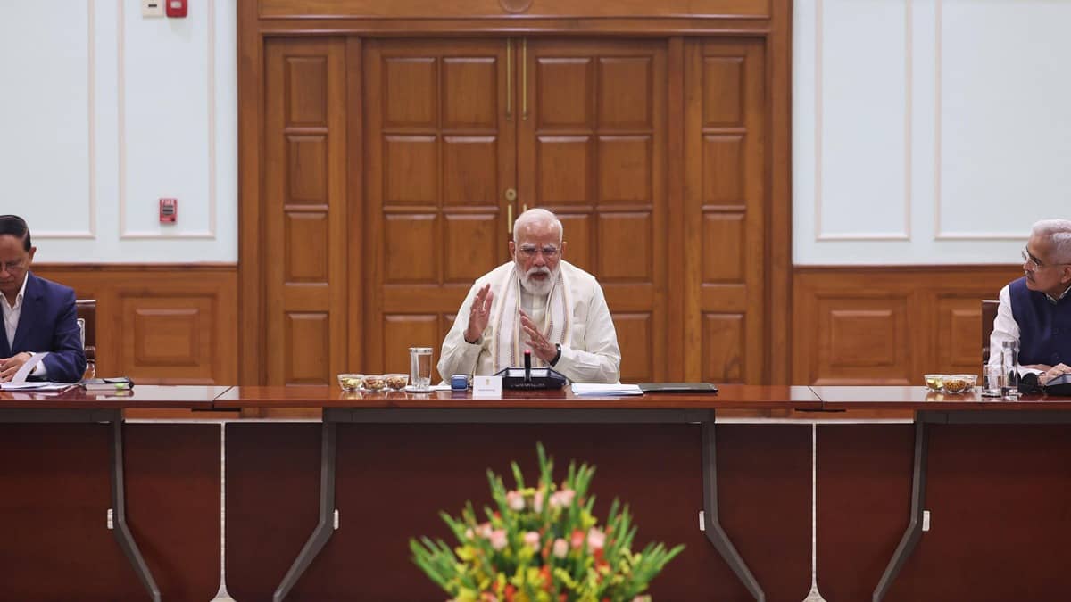 PM Modi Holds Meeting With Economic Advisory Council to Boost India’s Growth Amid Global Turmoil