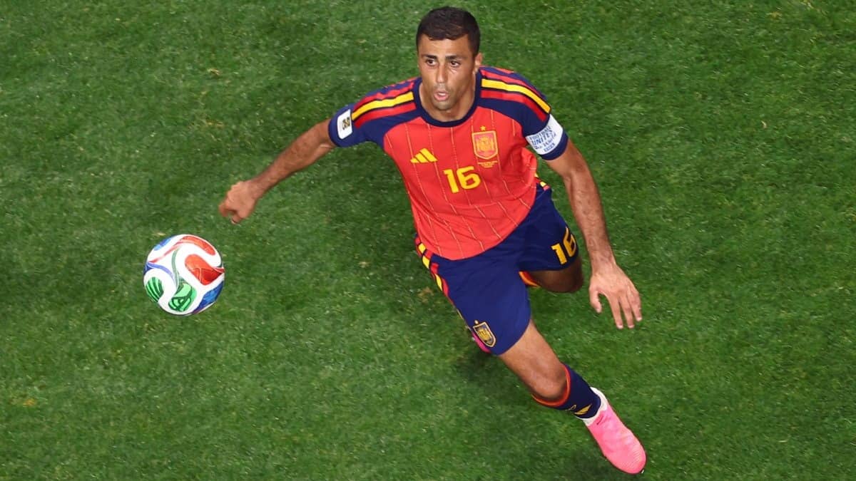 ‘Best In The World’: Spain Coach Luis de la Fuente Hits Back At Critics, Defends Rodri After 1-1 Draw with Cape Verde