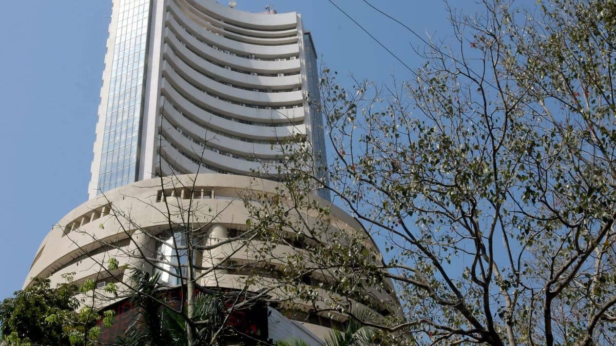 Nifty, Sensex Eye Cautious Start As US-Iran Stand Down After Fresh Clashes