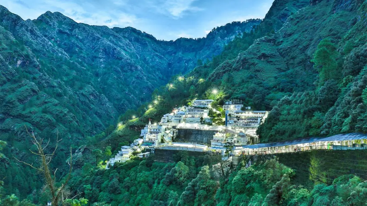 Travelling To Vaishno Devi? Things To Keep In Mind Before Pilgrimage