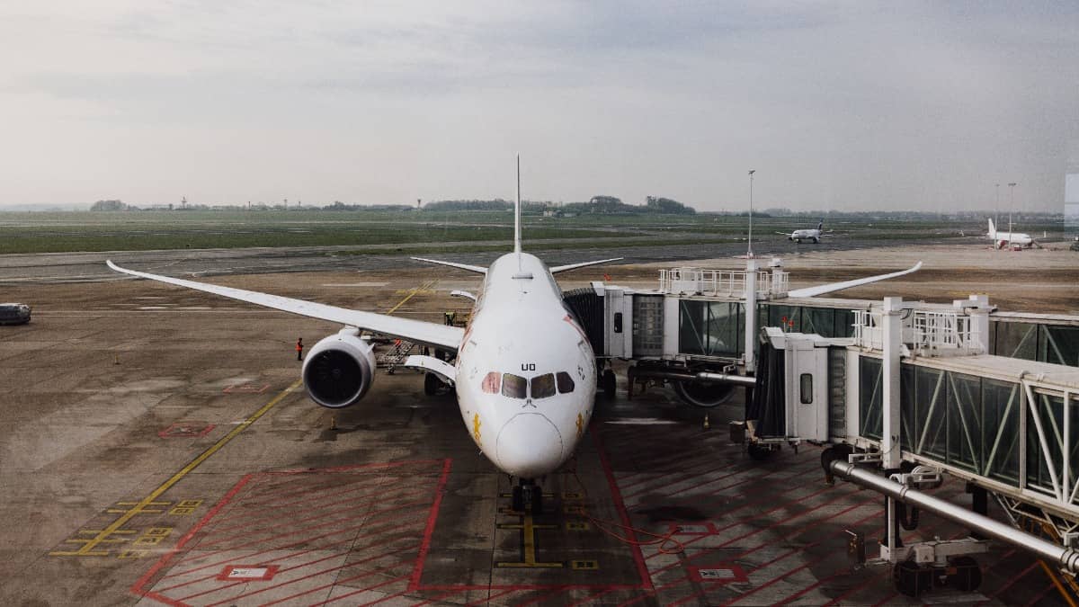 What Is Hub-And-Spoke Flight Model? Here’s How New Varanasi-Delhi Link Will Help Flyers Reach 17 Global Cities More Easily