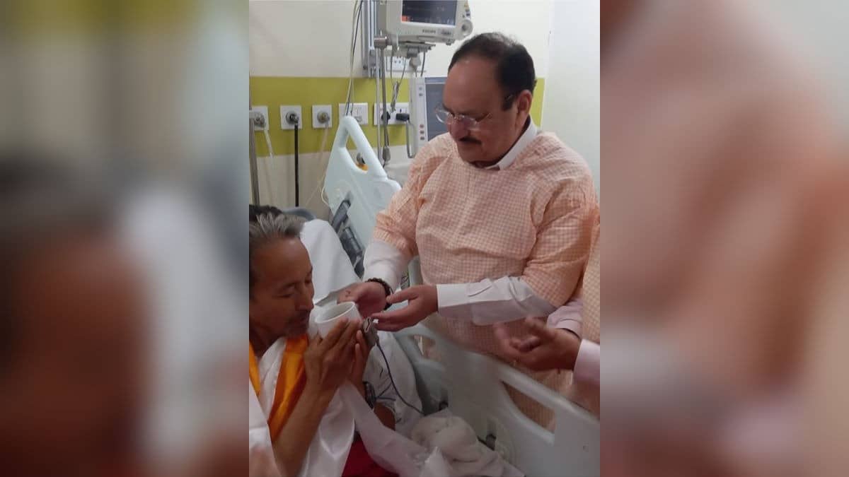 BREAKING: Sonam Wangchuk Ends Hunger Strike After 26 Days, Drinks Soup From JP Nadda’s Hands