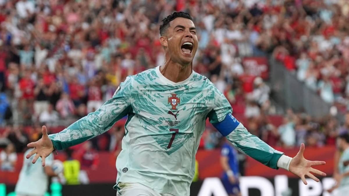 Cristiano Ronaldo Sparks Controversy by Liking Instagram Post Alleging FIFA Helped Argentina Reach World Cup Final