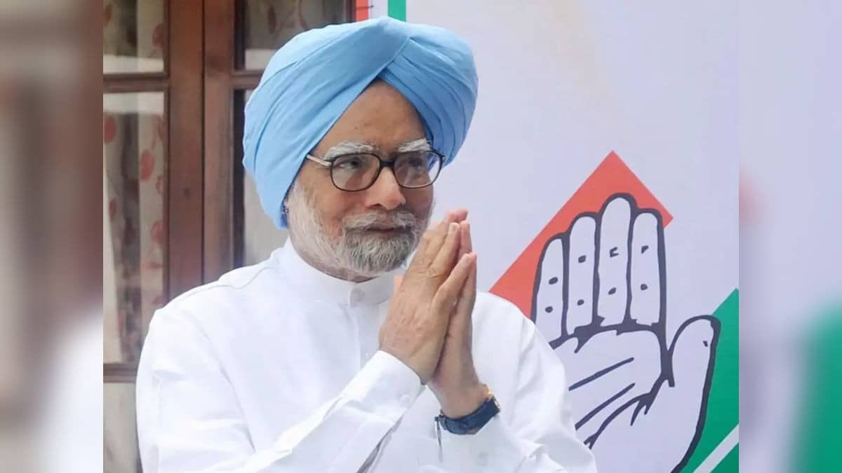 Supreme Court Clears Ex-PM Manmohan Singh’s Name in Coal Block Scam Case