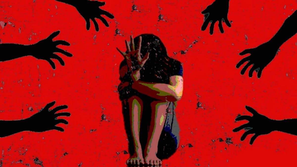 BENGAL HORROR: 12-Year-Old Girl Out To Buy Birthday Gift Raped, Killed; Mob Fury & Lynching Triggered As Body Found Floating In Pond