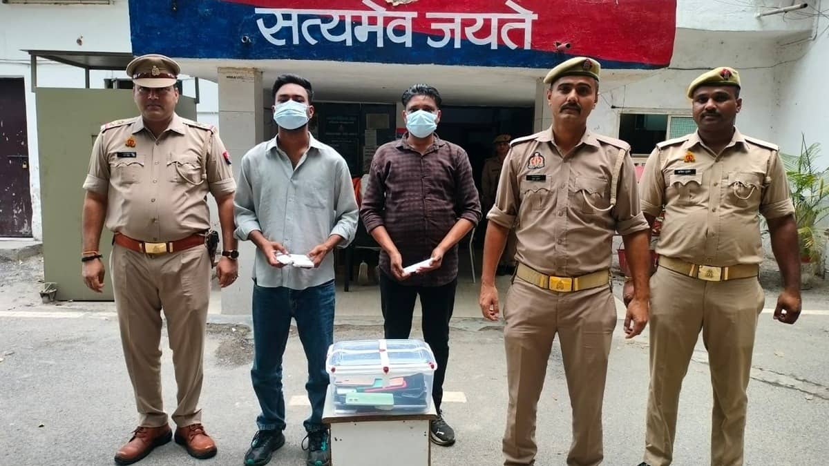 Noida Police Bust Phone Theft Gang, Recover 49 Stolen Mobiles