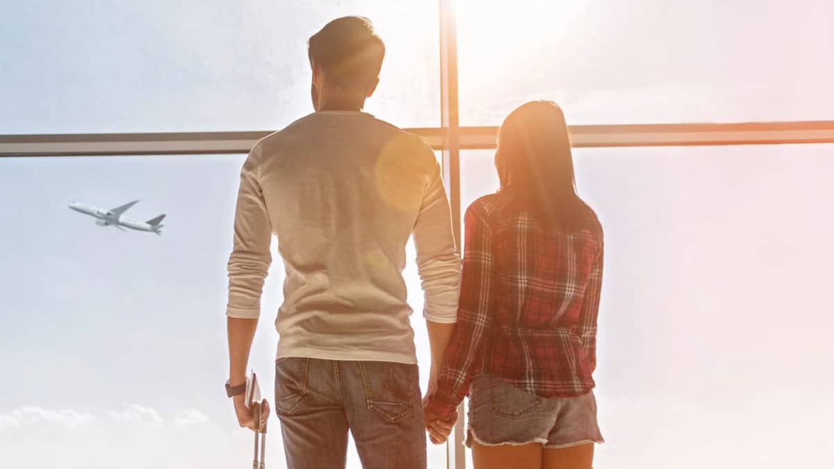 Airport Divorce Is A New Travel Trend That Helps Couples Fly Stress-free, Know All About It