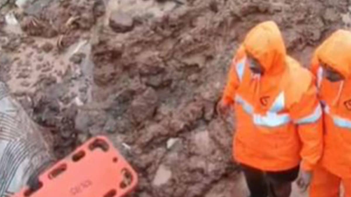 Pune: 1 Dead in Maval Tensil Landslide, 2 More Feared Trapped