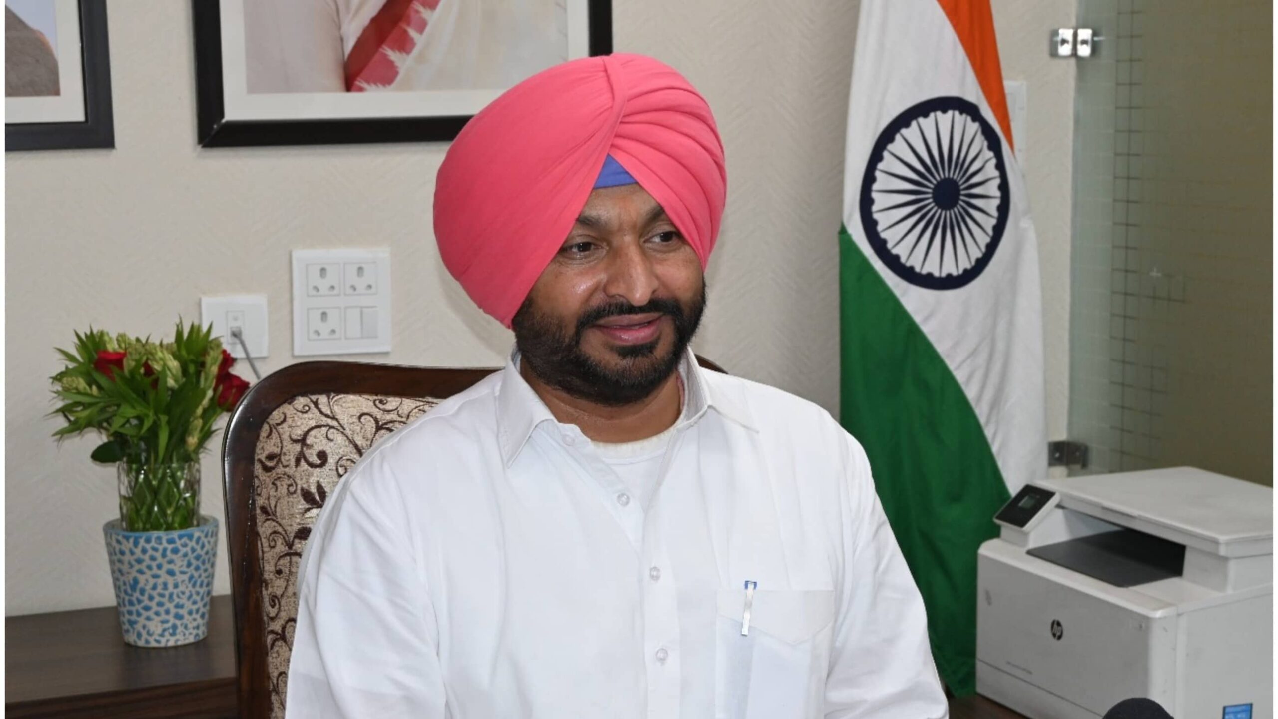 Railways MoS Ravneet Singh Bittu Resigns, Fuelling Buzz Over Contesting Punjab Elections