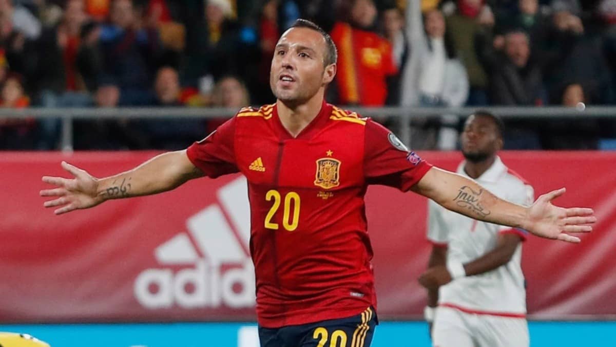 Former Spain And Arsenal Playmaker Santi Cazorla Retires At 41
