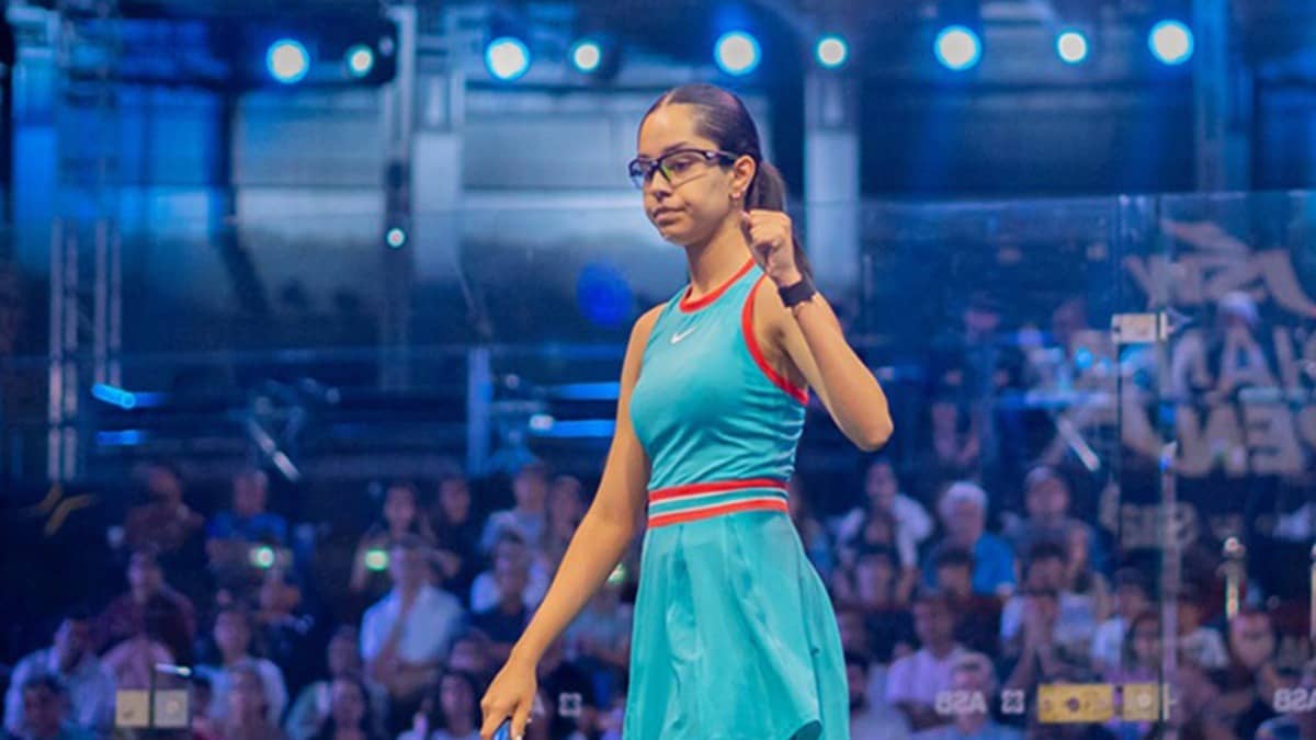 Union Sports Minister Mansukh Mandaviya Felicitates World Junior Squash Champion Anahat Singh