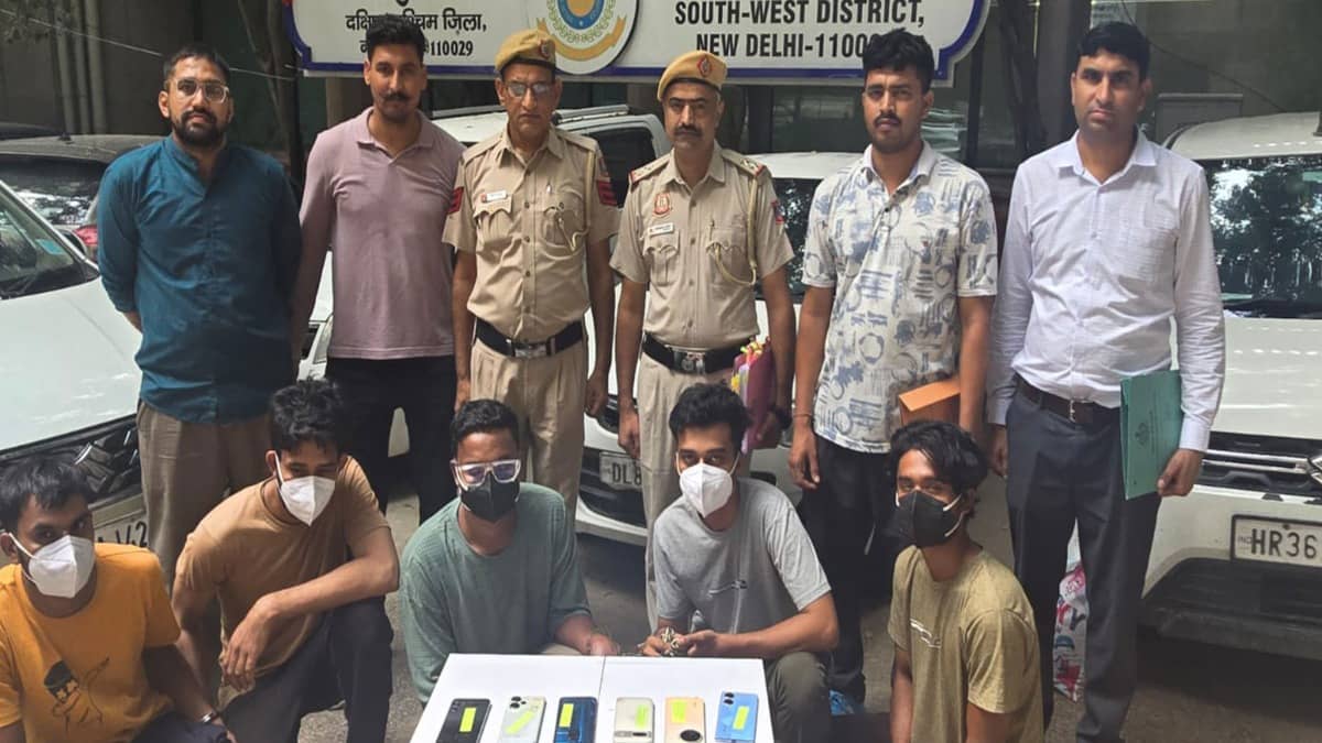 Delhi Police Bust Pan-India Cyber Scam Network Worth Rs 15.7 Cr; 9 Arrested Across 4 States