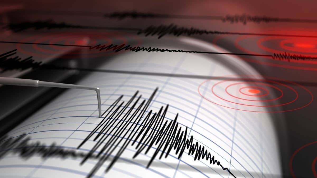 5.5-Magnitude Earthquake Strikes Leh-Ladakh, Strong Tremors Felt Across Region; No Casualties Reported