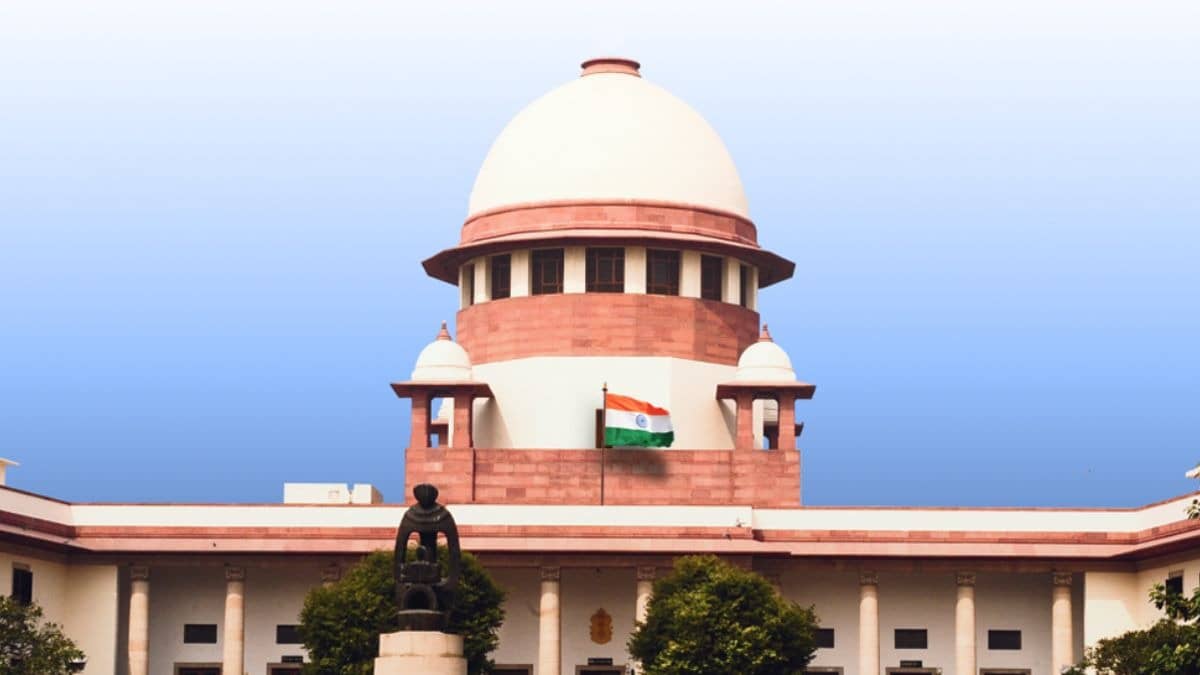 Supreme Court Warns of Fake Website, Flags Risk of Data and Financial Theft