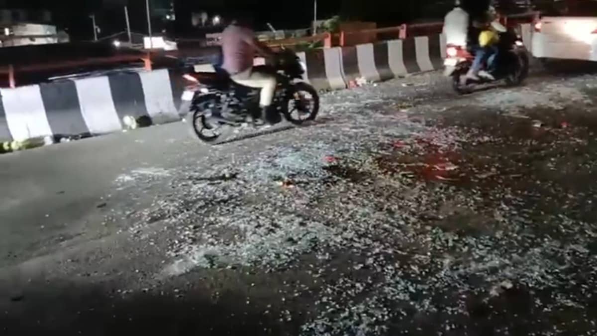 Minibus Carrying Tiranga Yatra Participants Crashes Near Bakshi Nagar Flyover In Jammu, 35 Injured