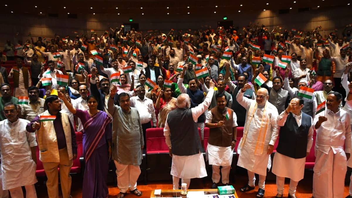 NDA Parliamentary Party Holds ‘Mangal Milan’; MPs to March Towards Parliament Against Cong Atrocities on Students