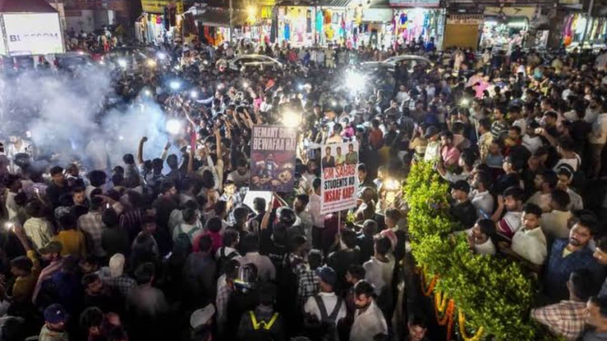 Protesters Weigh Next Move After Jharkhand Govt Cancels 44 Exams, Seek Clarity on Judicial Probe