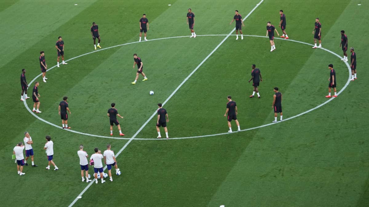 PSG vs Aston Villa Live Streaming: When And Where To Watch UEFA Super Cup In India?