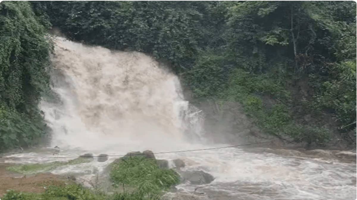 ‘Total Traffic Suspension, Red Warning’: One Killed, Another Feared Trapped in Keralam as Heavy Rain Triggers Multiple Landslides